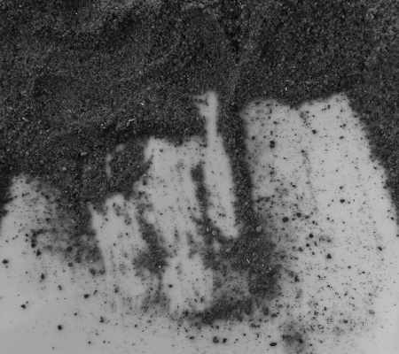 Alantoina (łac. allantoinum)