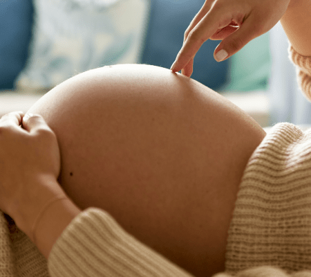 Rozstępy w ciąży - sprawdź jak im zapobiec